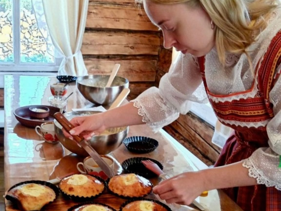 Кто в холмогорском домике живет?
